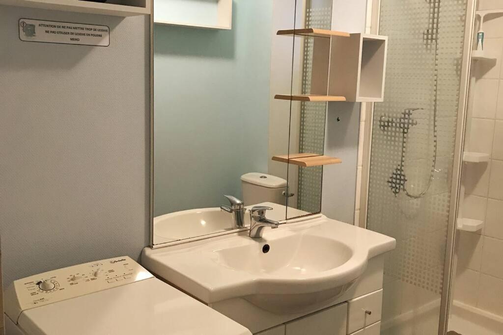 T2 Meuble Pour Curistes, Vacanciers Et Stagiaires Rochefort  Buitenkant foto