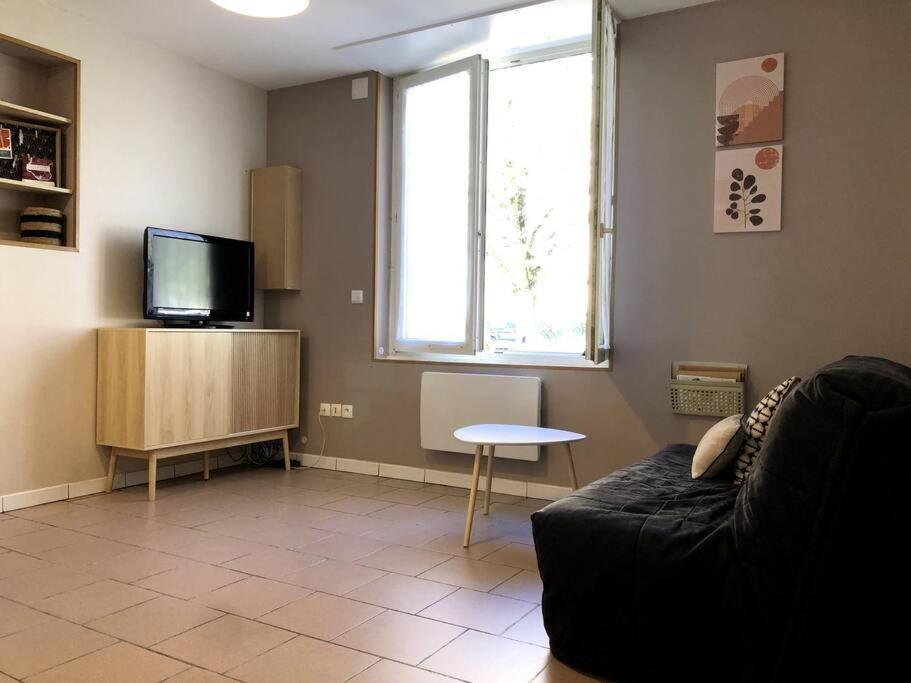 T2 Meuble Pour Curistes, Vacanciers Et Stagiaires Rochefort  Buitenkant foto